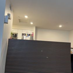  NEW Slat Wall Panel  - FREE DELIVERY TODAY. OAK BROWN Panel de Madera decorativo Marron