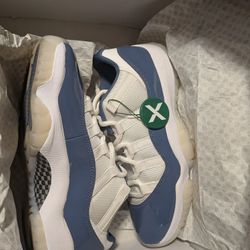 Retro Jordan 11  Low