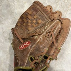 Rawlings Infield Glove 