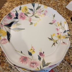 10.5" Threshold Melamine Floral Plates