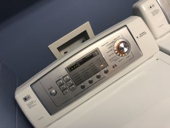 Lg washer and dryer 600$ like new