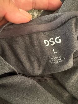 Men’s workout shirts like new