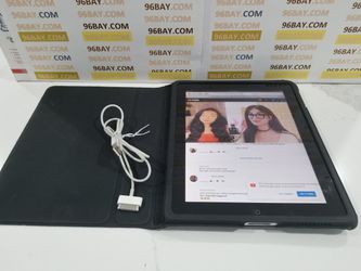 IPAD 1RST GEN. FOR $100 (M1089)
