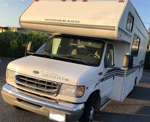 family transporation 2001 WINNEBAGO MINNIE