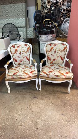 Set of two French chairs