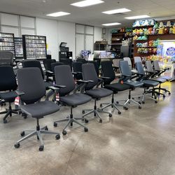 Steelcase Gesture Ergonomic Office Chair with Store Warranty And Financing Available!
