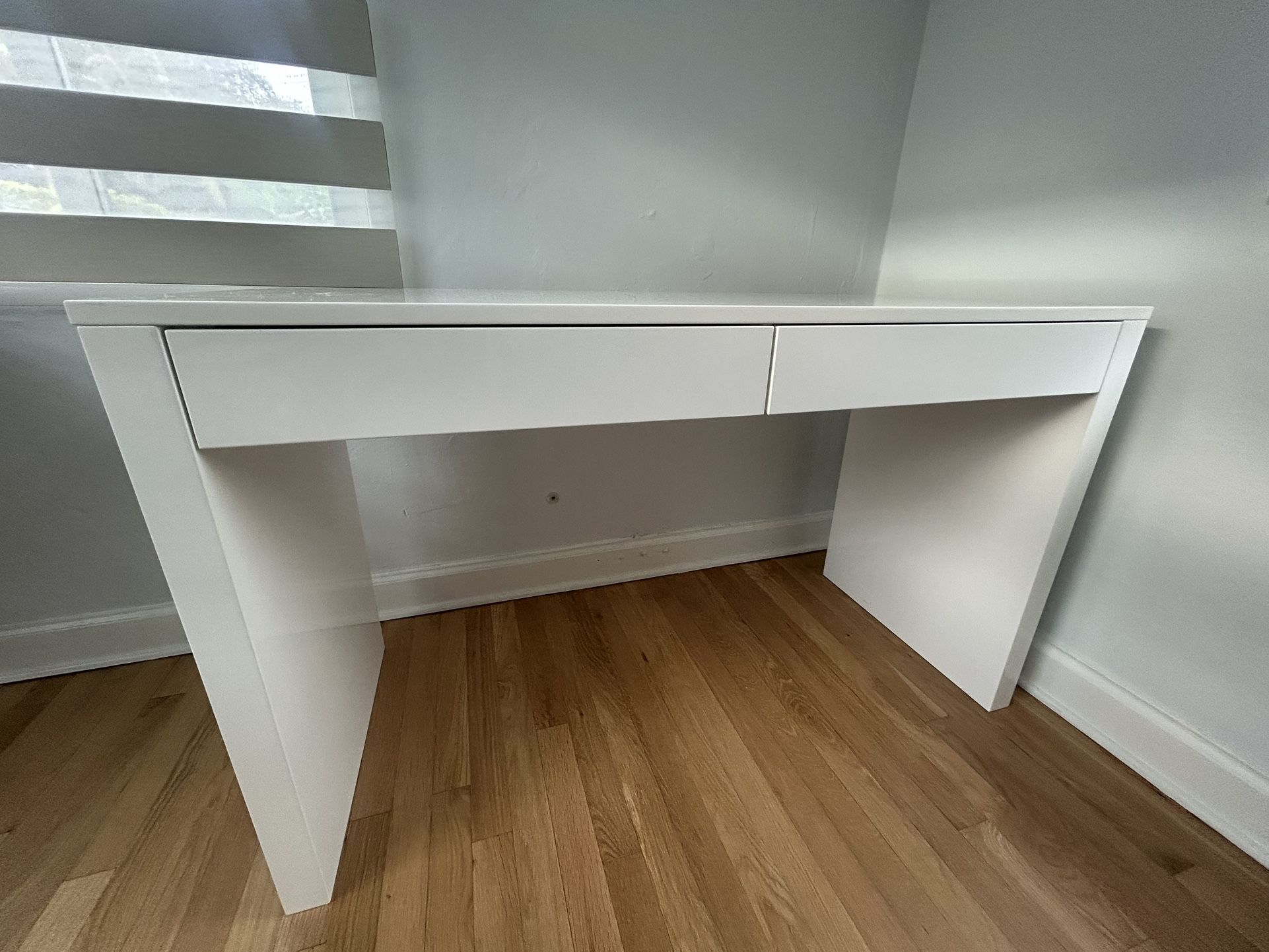 CB2 White Wood Desk – Like New Condition
