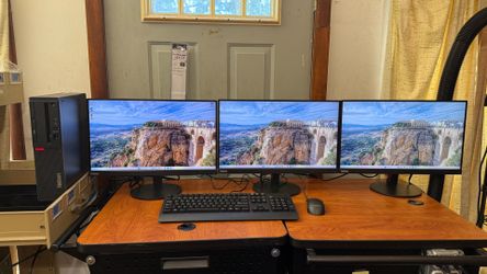 Triple monitor Lenovo M910s: i7 16 GB Ram ssd