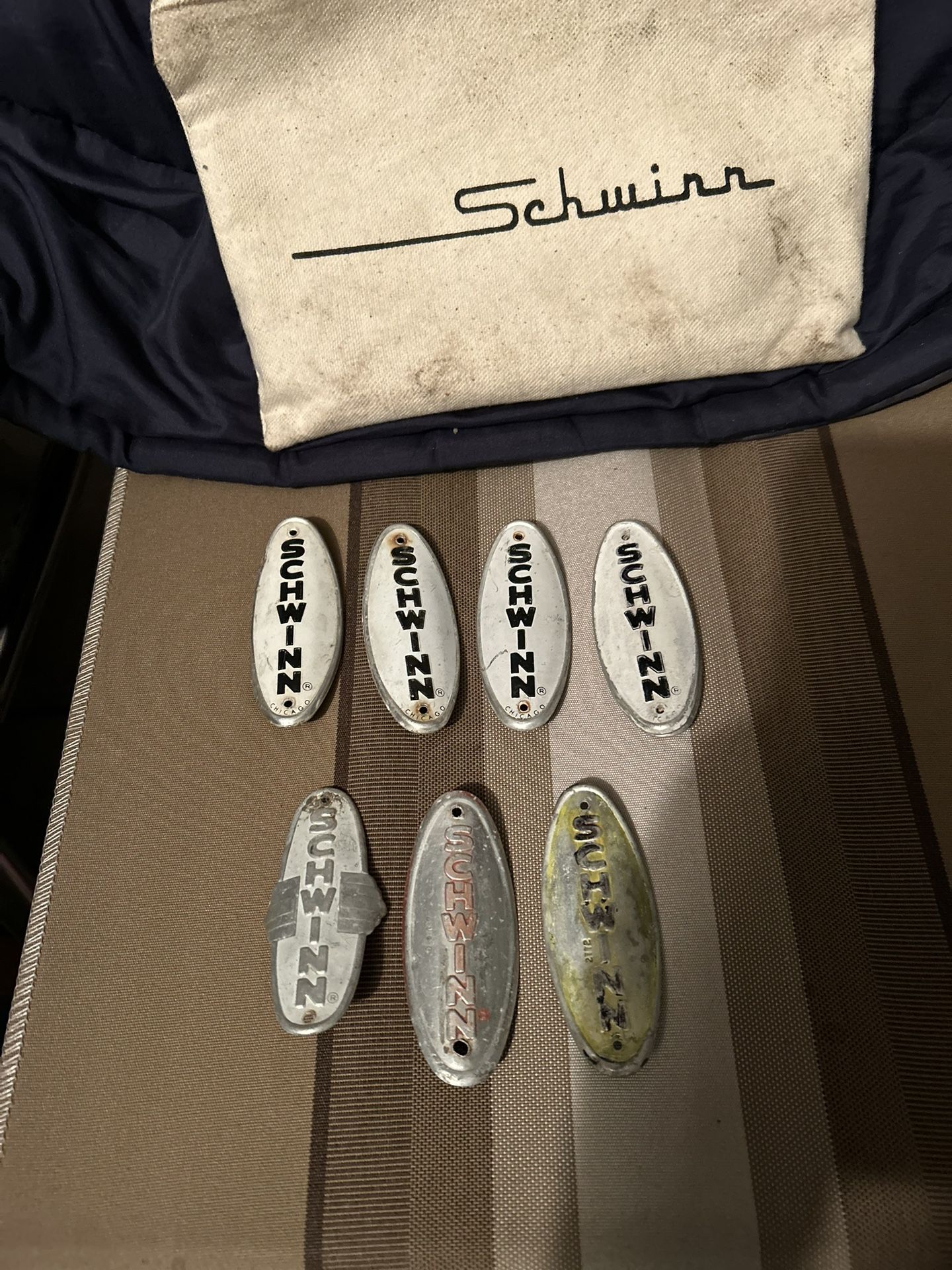 Schwinn Badges 