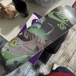Nike SB Mummy Skate Deck