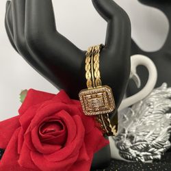 Luxury Zirconia Beautiful Bracelet Only For $15