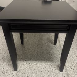 End Tables (Set of 2)