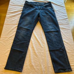 IZOD Comfort Stretch Men's Straight Fit Jeans 34 x 32 Blue Medium Dark Wash