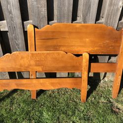 Maple Bed Frame - Twin