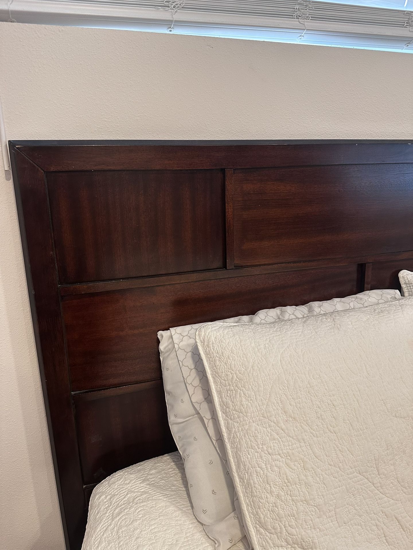 Wooden Bed Queen Size Bed Frame