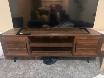 Entertainment stand