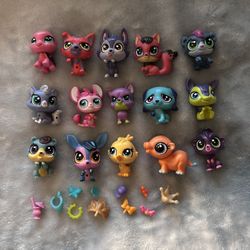 Littlest Pet Shop Pets with Accessories