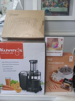 Juice Maker and extras Brand New $200 Firm