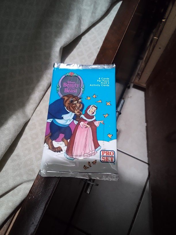 Unopened Beauty And The Beast (1992)Trading Cards 