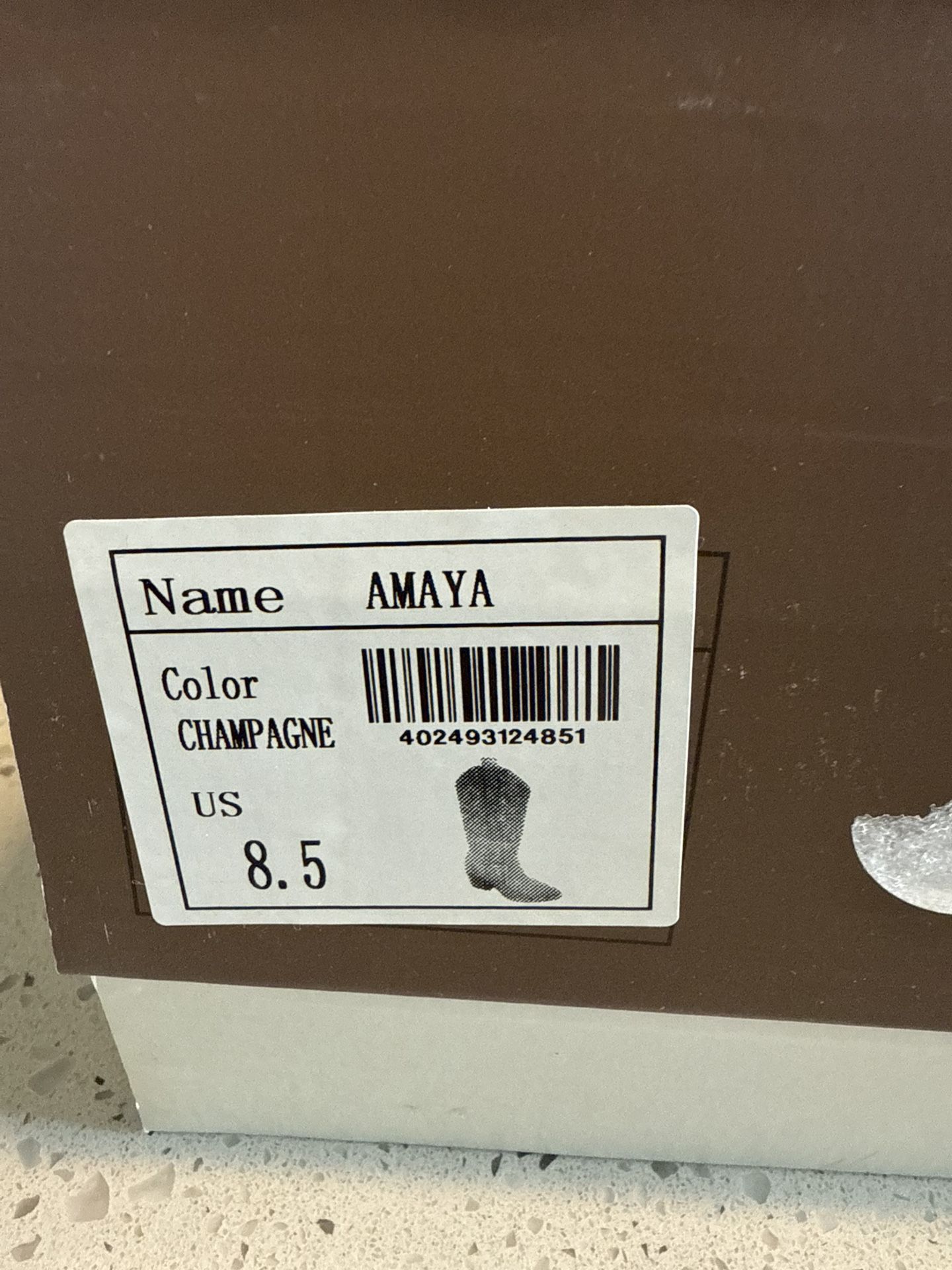 New Woman’s Cowboy Boots-Size 8.5