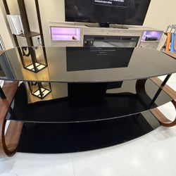 TV stand  Table