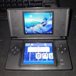Nintendo DS Lite - Games Installed