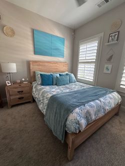 6 Pc Queen Bedroom Set