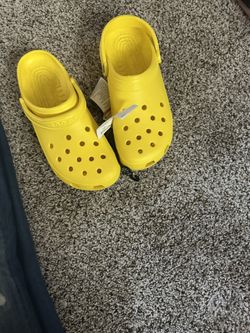 Size 12 Men Crocs
