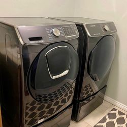 Samsung Washer And Dryer With Pedestals 
