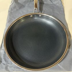 HexClad Hybrid Nonstick - Frying Pan 12-Inch Stay-Cool Handle - No Lid- Preowned