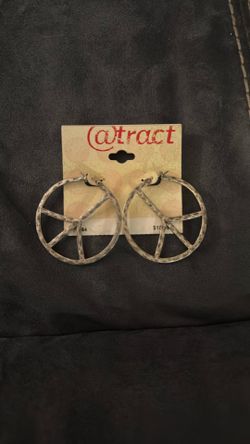 New @tract  Peace Sign Hoop Earrings Jewelry 