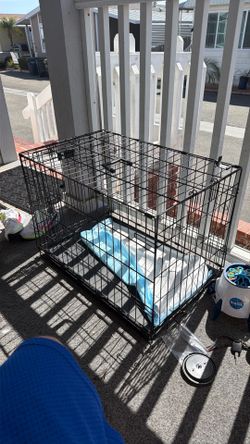 Dog crate medium size