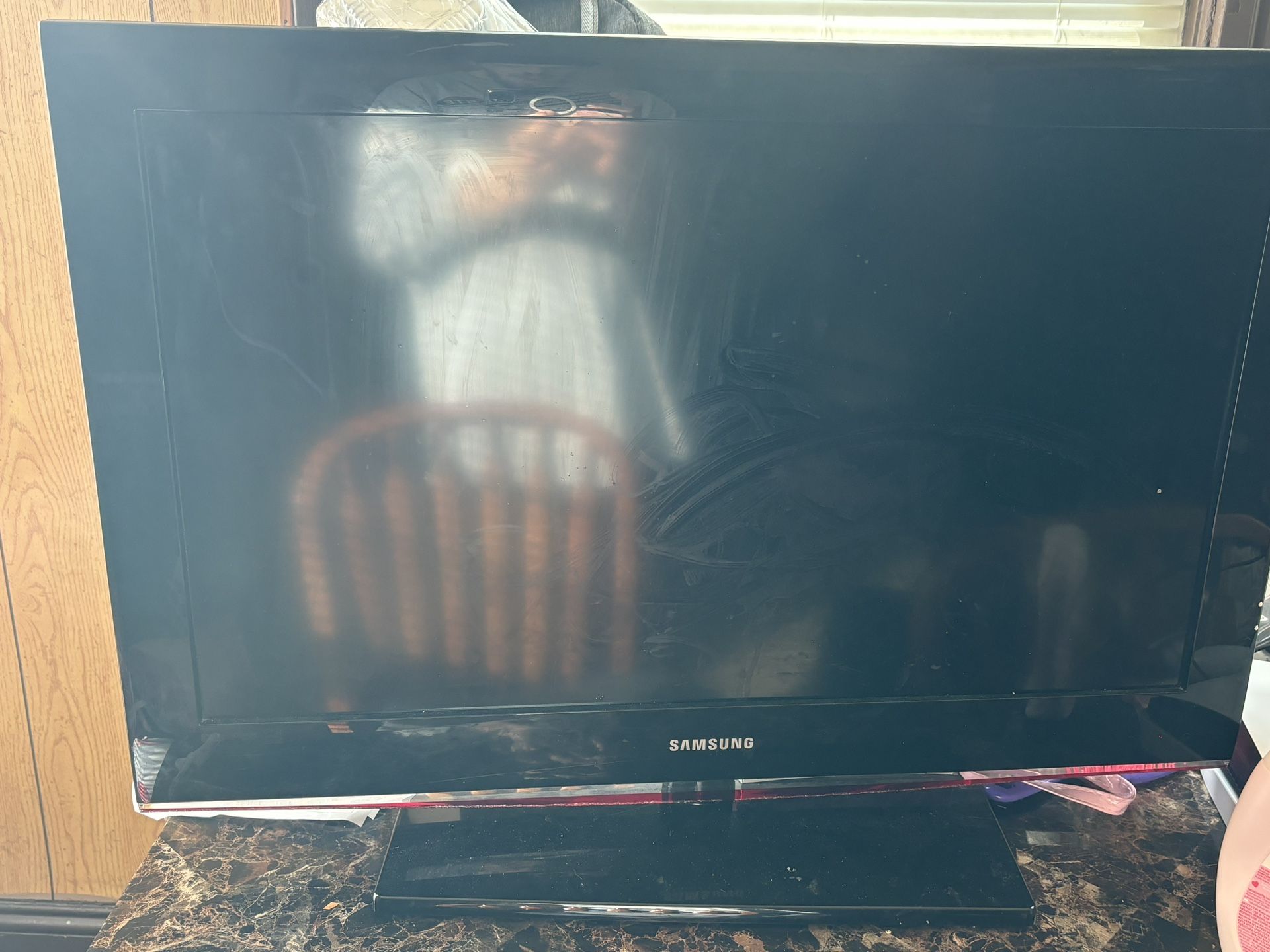 30 Inch Samsung Flat Screen Tv