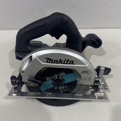 Makita XSH04 Compact Brushless Cordless 6-1/2” Circular Saw, Tool Only