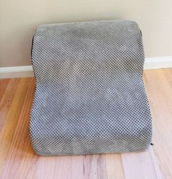 Dog/Pet Stairs/Ramp (15" High) - Like New