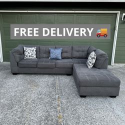 Large Gray Sectional Couch 🛋️ FREE DELIVERY 🚚 