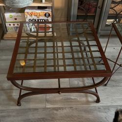 Coffee table and side table