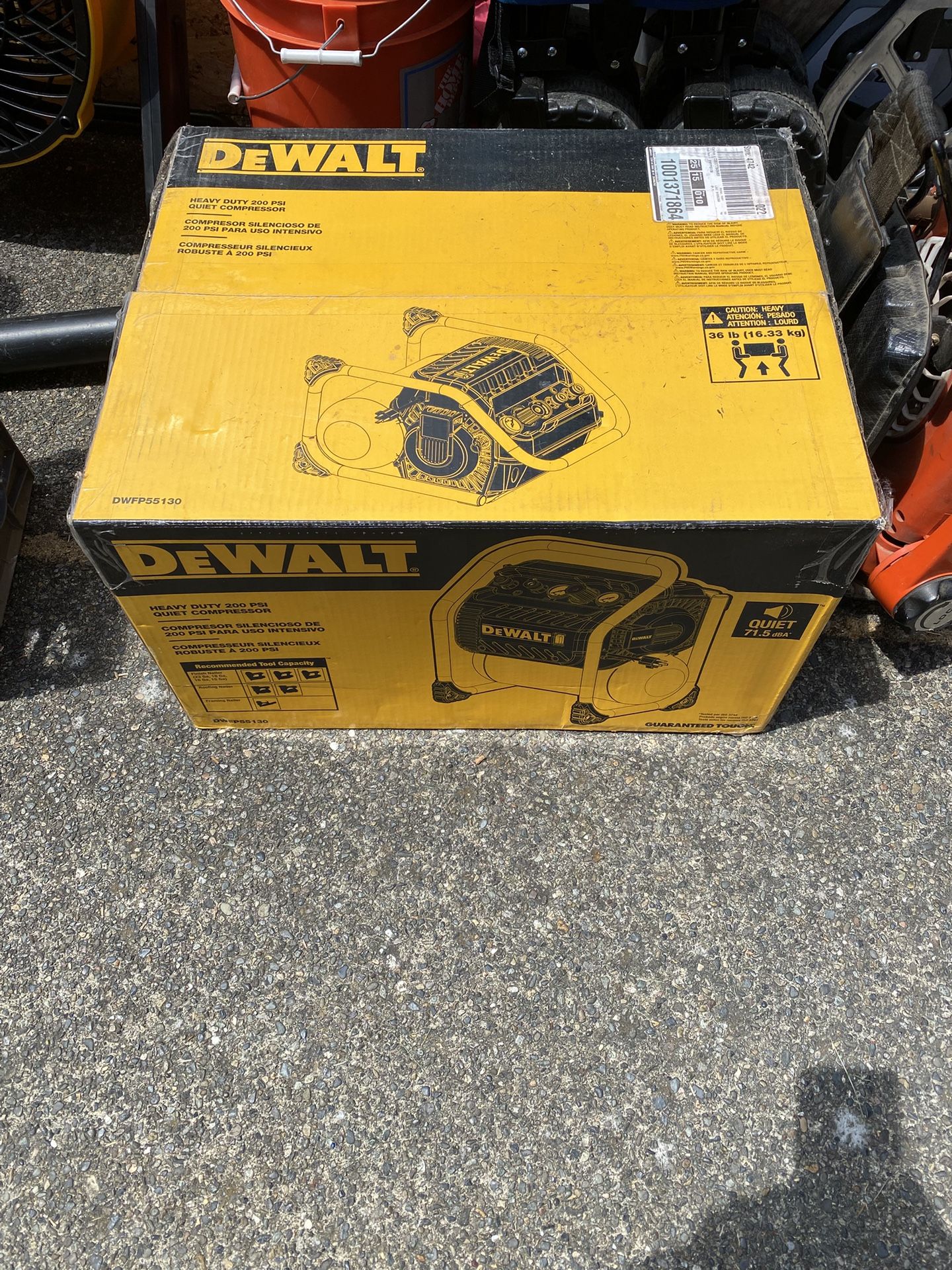 NIB Dewalt Electric Air Compressor 