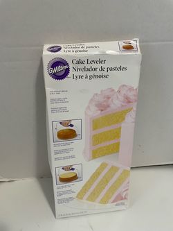 Wilton Cake Leveler