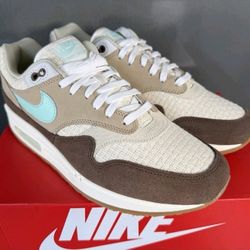 Nike Air Max 1 Retro Crepe Hemp Size Mens 11 FD5088-200 New With Box