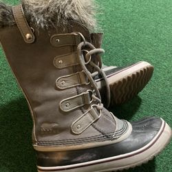Size 6.5 sorel boots