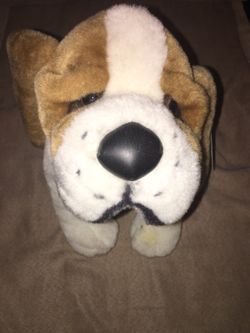 Elvis singing Hound Dog