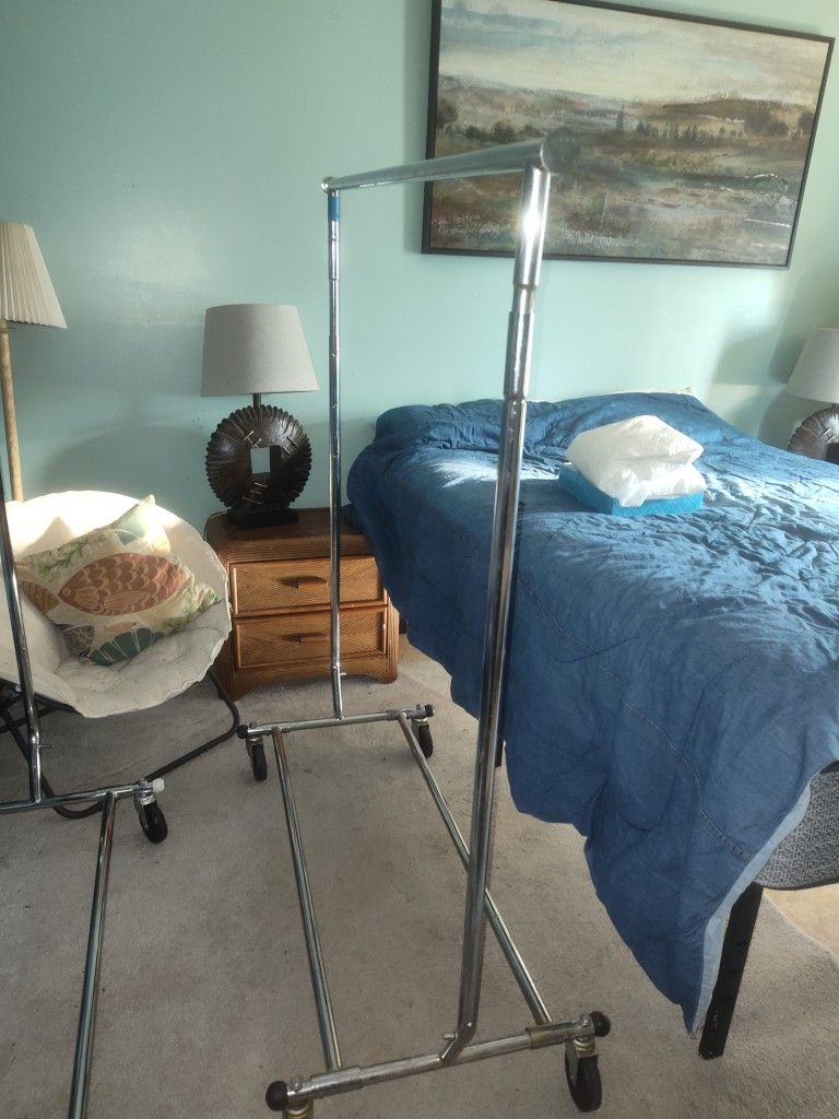 Collapsible Traveling Salesmans Rack