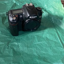 Nikon D80 Professional Camera 