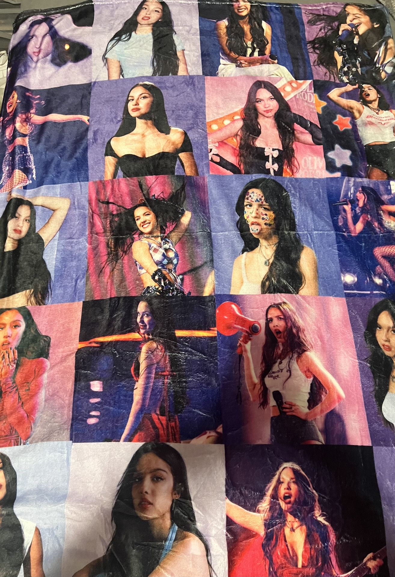 Olivia Rodrigo Blanket