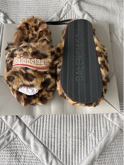 Balenciaga slides leopard print