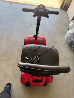 Mobile power chair