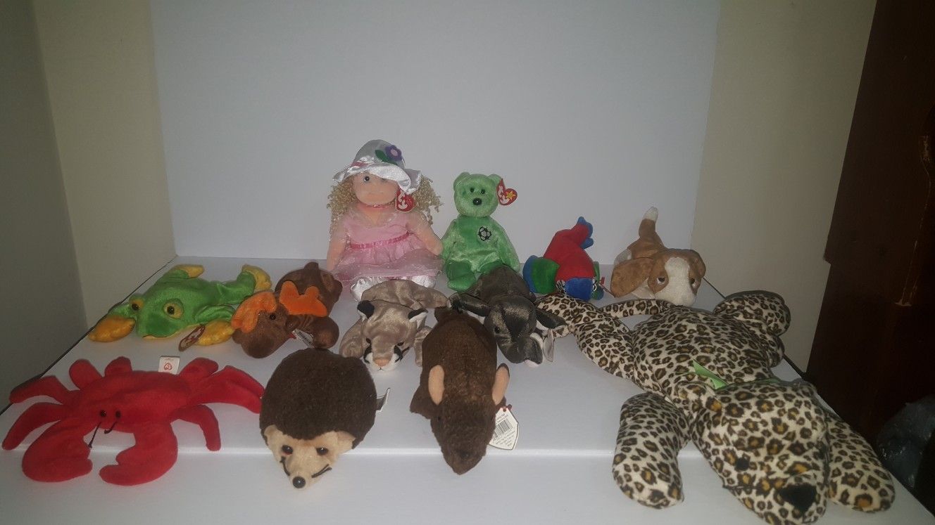 YN beanie babies a lot of 49 beanie total.
