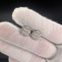 Moissanite 
