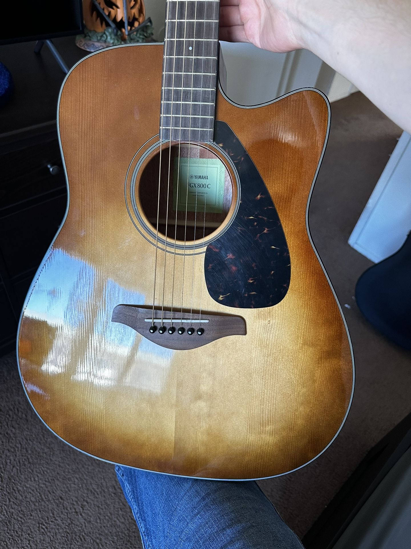 Yamaha FGX800C Acoustic-Electric Guitar SANDBURST COLOR (with Case!)